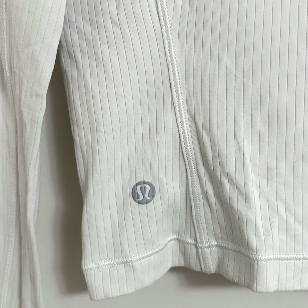 Lululemon Its Rulu Run Ribbed Cropped Half Zip 4 - Picture 7 of 8